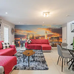 Amazing 4-bedrooms Hébergement de vacances